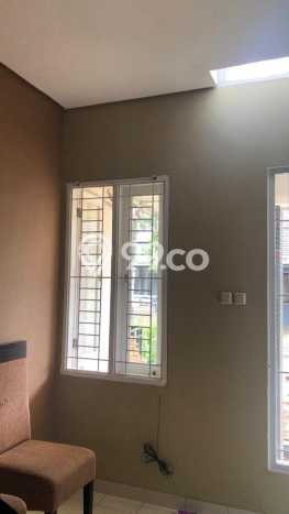 Rumah Luas Asri 2 KT Siap Pakai di BSD Nusaloka Tangerang Rumah Luas Asri 2 KT Siap Pakai di BSD Nusaloka Tangerang
