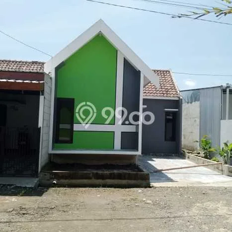 Rumah Minimalis Terbaik Siap Huni Area Padamara LT 33m2 Rumah Minimalis Terbaik Siap Huni Area Padamara LT 33m2
