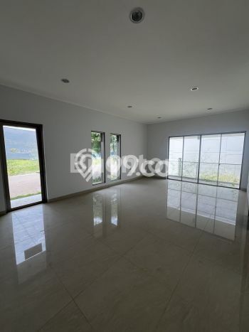 Ready to Use! Premium House LT 338m2 Desain Modern di Pantai Indah Kapuk Ready to Use! Premium House LT 338m2 Desain Modern di Pantai Indah Kapuk