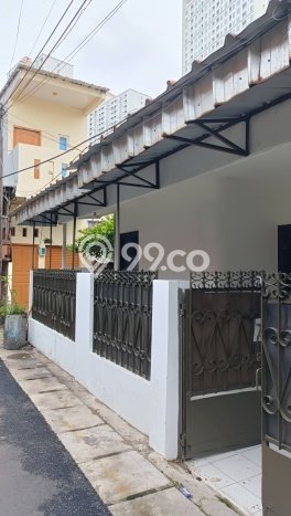 Sewa Rumah Harga Terjangkau di Tanjung Duren Selatan Jakarta Barat dengan 5 KT Sewa Rumah Harga Terjangkau di Tanjung Duren Selatan Jakarta Barat dengan 5 KT