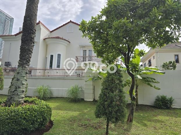 Dijual Rumah Mewah Elegan Dengan View Eksklusif di Lippo Karawaci, Tangerang Dijual Rumah Mewah Elegan Dengan View Eksklusif di Lippo Karawaci, Tangerang