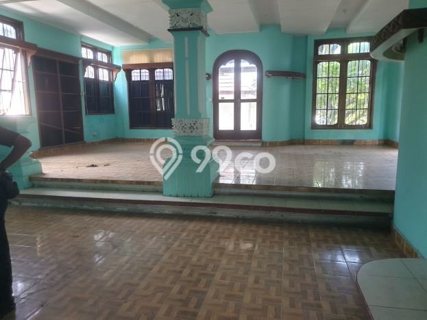 Gudang Disewa di Denpasar dengan LB 1600m2 Area Komersial Ramai Gudang Disewa di Denpasar dengan LB 1600m2 Area Komersial Ramai