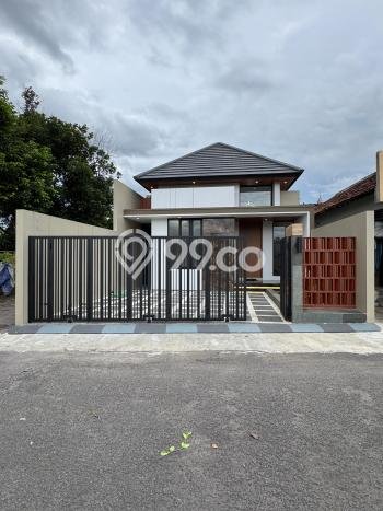 Rumah Strategis Modern Lb 120m2 di Ngaglik, Sleman Rumah Strategis Modern Lb 120m2 di Ngaglik, Sleman
