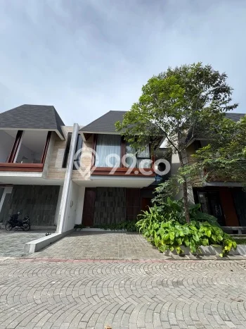 Rumah Elit Modern Siap Huni di Maguwoharjo Yogyakarta Rumah Elit Modern Siap Huni di Maguwoharjo Yogyakarta