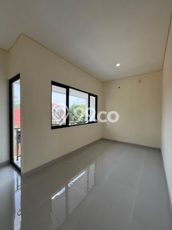 Dijual Rumah Eksklusif 3 KT di Maguwoharjo, Yogyakarta Dijual Rumah Eksklusif 3 KT di Maguwoharjo, Yogyakarta