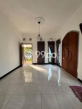 Rumah Strategis Minimalis Lb 200m2 di Depok, Sleman Rumah Strategis Minimalis Lb 200m2 di Depok, Sleman