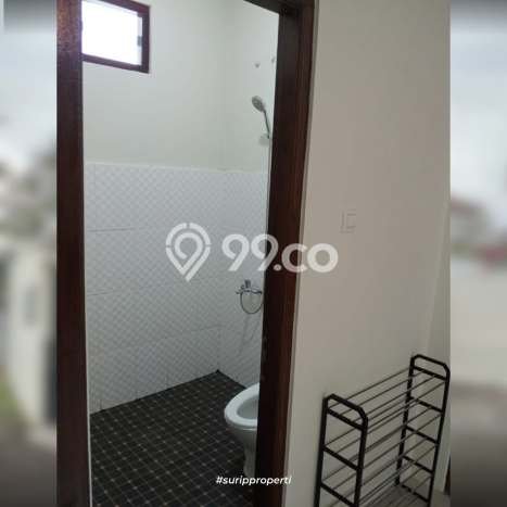 For Sale Rumah 3 Kamar Lokasi Ideal Nyaman dan Strategis di Sleman For Sale Rumah 3 Kamar Lokasi Ideal Nyaman dan Strategis di Sleman