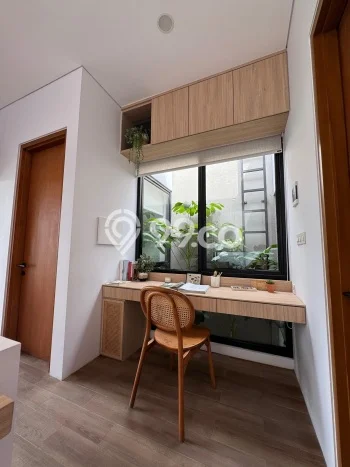 Rumah Elit Modern Siap Huni di Maguwoharjo Yogyakarta Rumah Elit Modern Siap Huni di Maguwoharjo Yogyakarta