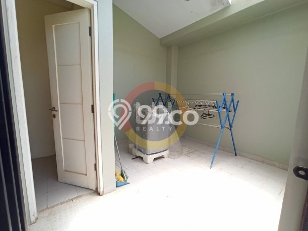 KESEMPATAN TERBAIK! Rumah area Batam Kota, 4 KM, Ready, Luas 198m² LB 119m² KESEMPATAN TERBAIK! Rumah area Batam Kota, 4 KM, Ready, Luas 198m² LB 119m²