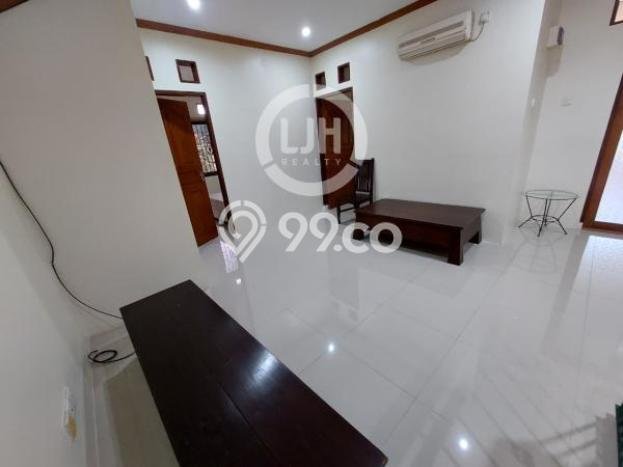 Lokasi terbaik! Rumah siap huni dikontrakkan di Batam Kota LB 190m2 Lokasi terbaik! Rumah siap huni dikontrakkan di Batam Kota LB 190m2