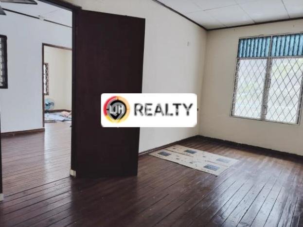 Rumah Modern 5 Kamar LT 117m2 di Batam Centre Rumah Modern 5 Kamar LT 117m2 di Batam Centre