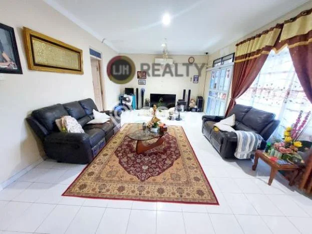 Rumah Strategis Modern Lb 184m2 di Batam Kota, Batam Rumah Strategis Modern Lb 184m2 di Batam Kota, Batam