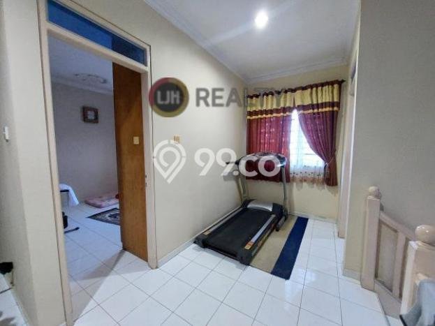 Rumah Strategis Modern Lb 184m2 di Batam Kota, Batam Rumah Strategis Modern Lb 184m2 di Batam Kota, Batam