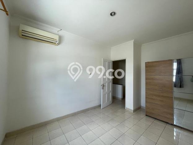 Rumah Luas Asri 3 KT Siap Pakai di Cibubur Bogor Rumah Luas Asri 3 KT Siap Pakai di Cibubur Bogor