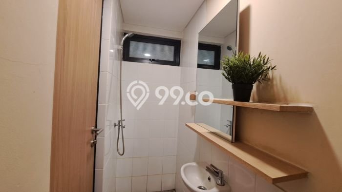 Dijual Hunian Rumah Terawat 4 Kamar di Cibubur, Bogor Dijual Hunian Rumah Terawat 4 Kamar di Cibubur, Bogor
