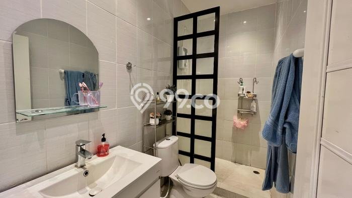 Ruko Dijual di Prime Area Jakarta Timur Luas 246m2 Ruko Dijual di Prime Area Jakarta Timur Luas 246m2