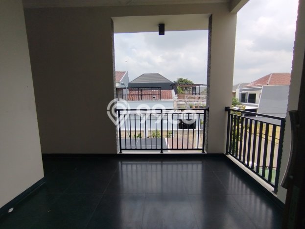 For Sale Rumah Elit Exclusive di Cakung, Jakarta Timur For Sale Rumah Elit Exclusive di Cakung, Jakarta Timur