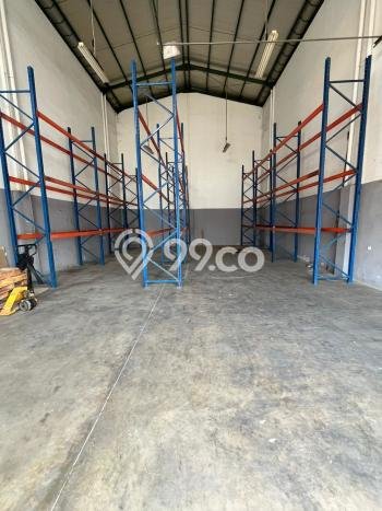 Gudang di Cakung, Luas 126m2m², Area Komersial, Lokasi Premium Gudang di Cakung, Luas 126m2m², Area Komersial, Lokasi Premium