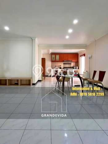 Jual Rumah Luas Megah Dengan View Eksklusif di Bintaro, Tangerang Selatan Jual Rumah Luas Megah Dengan View Eksklusif di Bintaro, Tangerang Selatan