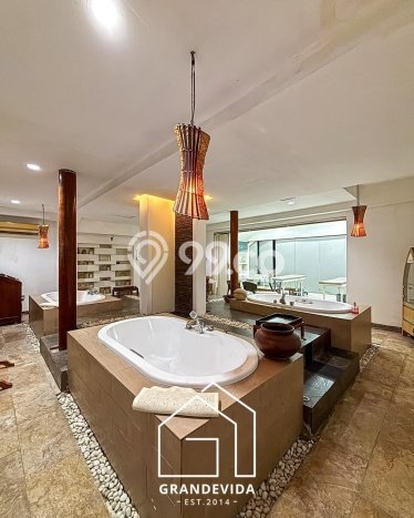 Kantor Komersial Dijual di Menteng Jakarta Pusat LT 1054m2 & LB 2402m2 Kantor Komersial Dijual di Menteng Jakarta Pusat LT 1054m2 & LB 2402m2