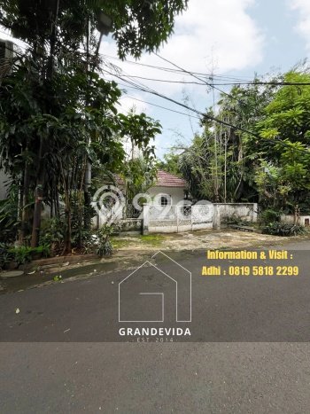 Siap Huni Rumah Mewah 3 Kamar di Kebayoran Baru Dekat ke Mana Pun Siap Huni Rumah Mewah 3 Kamar di Kebayoran Baru Dekat ke Mana Pun