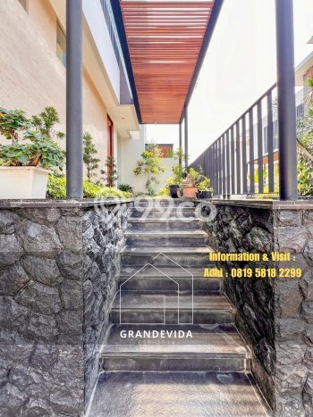 For Sale! Premium House LT 193m2 Desain Elegan di Cipete For Sale! Premium House LT 193m2 Desain Elegan di Cipete