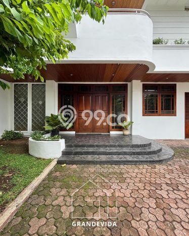 Siap Huni Hunian Elit 5 Kamar di Menteng Dekat ke Mana Saja Siap Huni Hunian Elit 5 Kamar di Menteng Dekat ke Mana Saja