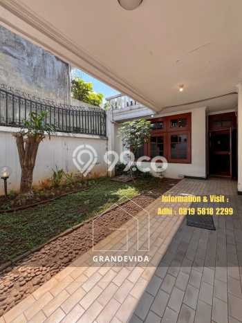 Rumah Elit LB 584m2 Siap Huni Desain Elegan di Pondok Indah, Jakarta Selatan Rumah Elit LB 584m2 Siap Huni Desain Elegan di Pondok Indah, Jakarta Selatan