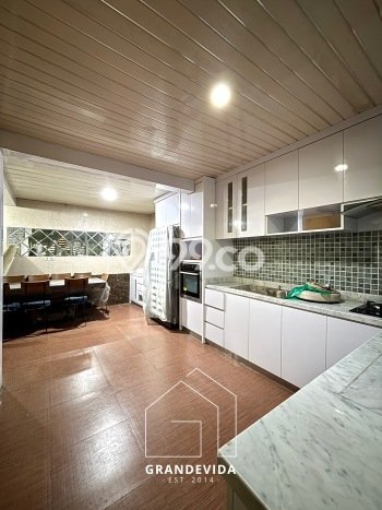 Rumah Luxury Modern Siap Huni di Bintaro Tangerang Selatan Rumah Luxury Modern Siap Huni di Bintaro Tangerang Selatan