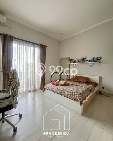 Jual Rumah Mewah Megah Dengan View Eksklusif di Bintaro, Tangerang Selatan Jual Rumah Mewah Megah Dengan View Eksklusif di Bintaro, Tangerang Selatan