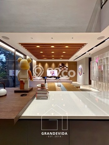 Hunian Mewah LB 302m2 Siap Pakai Desain Elegan di Bintaro, Tangerang Selatan Hunian Mewah LB 302m2 Siap Pakai Desain Elegan di Bintaro, Tangerang Selatan