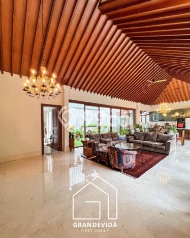 Rumah Mewah LB 800m2 Siap Pakai Desain Elegan di Cipete, Jakarta Selatan Rumah Mewah LB 800m2 Siap Pakai Desain Elegan di Cipete, Jakarta Selatan