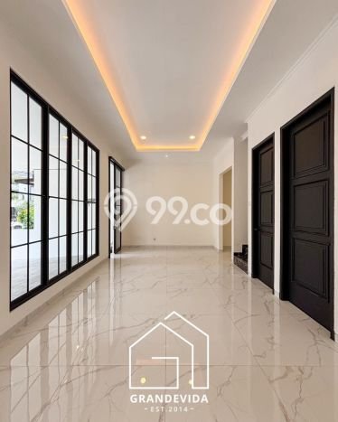 Jual Rumah Luas Megah Dengan View Eksklusif di Bintaro, Tangerang Selatan Jual Rumah Luas Megah Dengan View Eksklusif di Bintaro, Tangerang Selatan