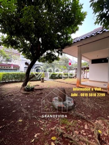 Siap Huni Rumah Mewah 4 Kamar di Kebayoran Lama Dekat ke Mana Pun Siap Huni Rumah Mewah 4 Kamar di Kebayoran Lama Dekat ke Mana Pun
