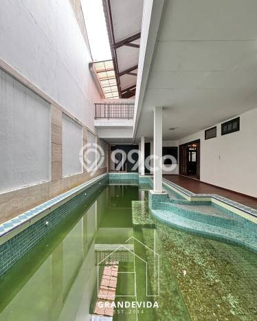 Ready to Use! Luxury House LT 443m2 Desain Elegan di Cinere Ready to Use! Luxury House LT 443m2 Desain Elegan di Cinere