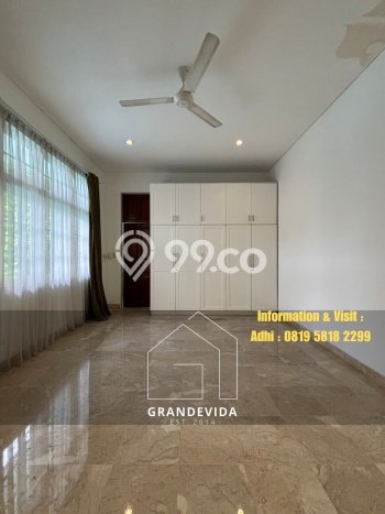 Hunian Eksklusif Siap Huni LT 579m2 di Kebayoran Baru, Jakarta Selatan Hunian Eksklusif Siap Huni LT 579m2 di Kebayoran Baru, Jakarta Selatan