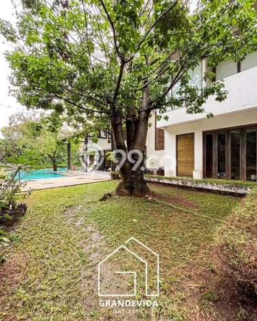 Rumah Luxury Modern Tanpa Renovasi di Kemang Jakarta Selatan Rumah Luxury Modern Tanpa Renovasi di Kemang Jakarta Selatan