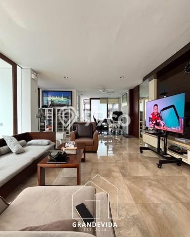 Rumah Luxury Modern Tanpa Renovasi di Ampera Jakarta Selatan Rumah Luxury Modern Tanpa Renovasi di Ampera Jakarta Selatan