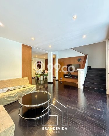 Rumah Luxury Modern Tanpa Renovasi di Kemang Jakarta Selatan Rumah Luxury Modern Tanpa Renovasi di Kemang Jakarta Selatan