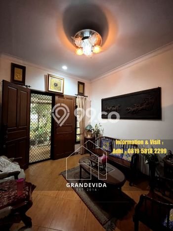 Siap Huni Hunian Elit 5 Kamar di Kebayoran Baru Dekat ke Mana Pun Siap Huni Hunian Elit 5 Kamar di Kebayoran Baru Dekat ke Mana Pun