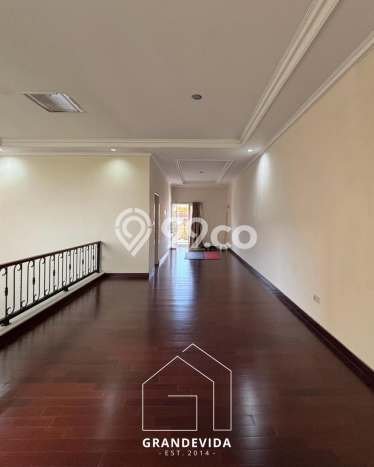 Dijual Rumah Luas Elegan Dengan View Eksklusif di Pejaten, Jakarta Selatan Dijual Rumah Luas Elegan Dengan View Eksklusif di Pejaten, Jakarta Selatan