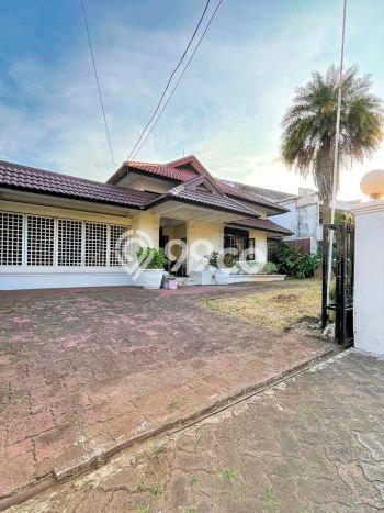 Dijual Rumah Premium dengan Fasilitas Sekitar Komplit di Menteng, Jakarta Pusat Dijual Rumah Premium dengan Fasilitas Sekitar Komplit di Menteng, Jakarta Pusat