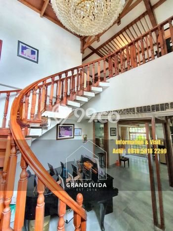 Siap Huni Rumah Mewah 7 Kamar di Kebayoran Baru Dekat ke Mana Saja Siap Huni Rumah Mewah 7 Kamar di Kebayoran Baru Dekat ke Mana Saja