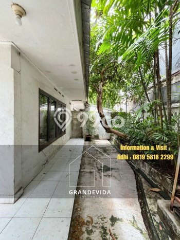 Siap Huni Rumah Mewah 3 Kamar di Kebayoran Baru Dekat ke Mana Pun Siap Huni Rumah Mewah 3 Kamar di Kebayoran Baru Dekat ke Mana Pun
