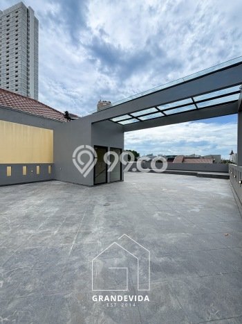 Jual Rumah Luas Megah Dengan View Eksklusif di Cikini, Jakarta Pusat Jual Rumah Luas Megah Dengan View Eksklusif di Cikini, Jakarta Pusat