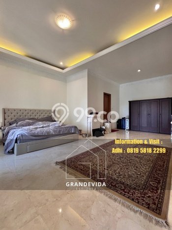 Siap Huni Hunian Elit 5 Kamar di Cilandak Dekat ke Mana Pun Siap Huni Hunian Elit 5 Kamar di Cilandak Dekat ke Mana Pun