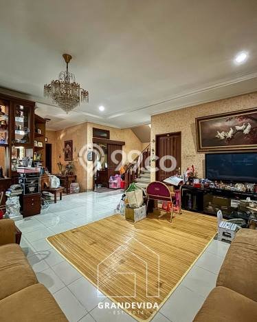 For Sale! Premium House LT 588m2 Desain Elegan di Lebak Bulus For Sale! Premium House LT 588m2 Desain Elegan di Lebak Bulus