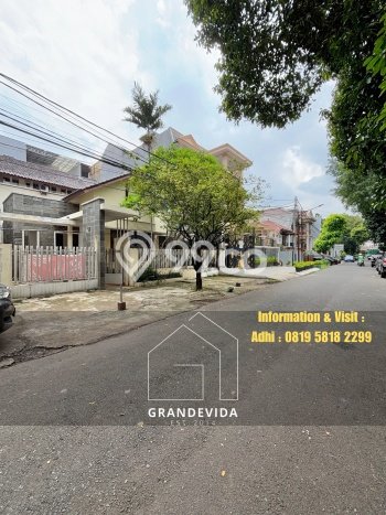 Dijual Rumah Mewah Exclusive di Kebayoran Baru, Jakarta Selatan Dijual Rumah Mewah Exclusive di Kebayoran Baru, Jakarta Selatan