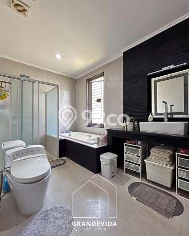 For Sale Rumah Mewah Exclusive di Jagakarsa, Jakarta Selatan For Sale Rumah Mewah Exclusive di Jagakarsa, Jakarta Selatan