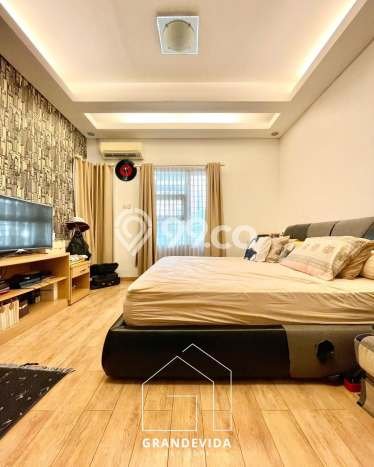 Dijual Rumah Luas Megah Dengan View Cantik di Pondok Indah, Jakarta Selatan Dijual Rumah Luas Megah Dengan View Cantik di Pondok Indah, Jakarta Selatan